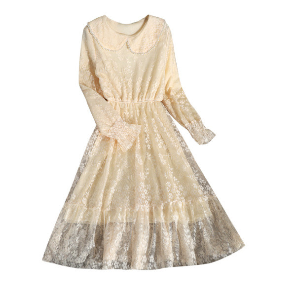 Modern női hosszú csipkeruha, hosszú ujjal és ovális nyakkivágással