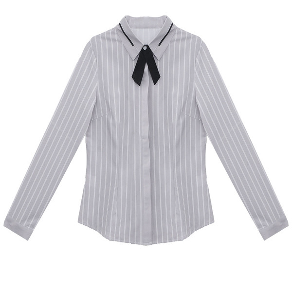 Γυναικείο ριγέ πουκάμισο  με κλασικό κολάρο και κουμπιά σε λευκό και γκρι χρώμα