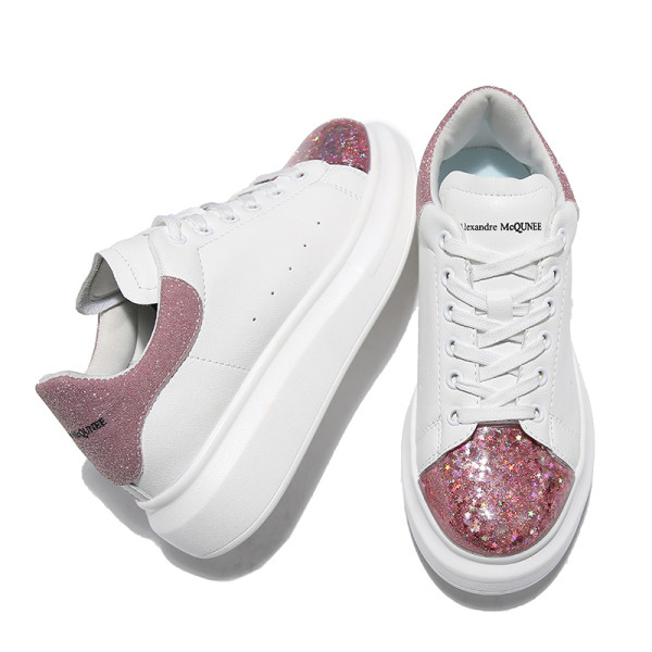 Νέο μοντέλο γυναικεία αθλητικά παπούτσια με γυαλιστερό αποτέλεσμα σε τρία χρώματα