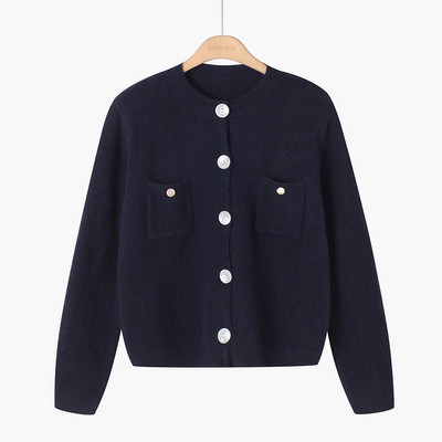 Női kardigán kerek nyakkivágással, zsebekkel és gombokkal több színben