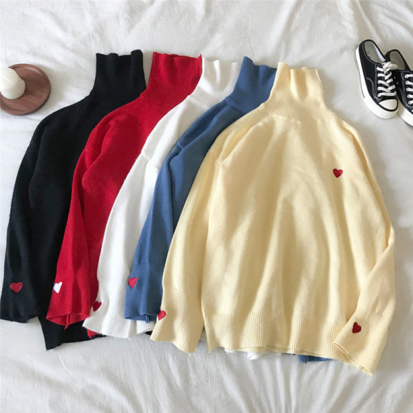 Casual γυναικείο πουλόβερ  σε πέντε χρώματα με κεντήματα και υψηλό γιακά