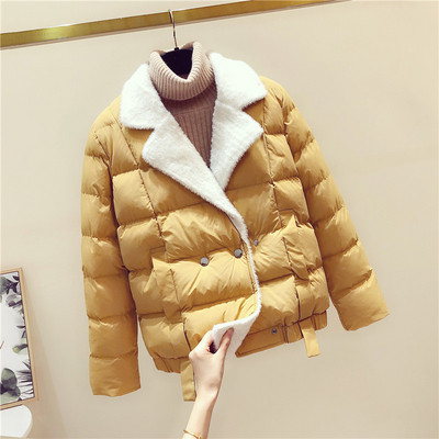 Női téli kabát puha gallérral, spitz nyakkivágással és gombokkal több színben