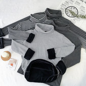 Ριγέ γυναικείο πουλόβερ σε τέσσερα χρώματα με κολάρο και μακρύ μανίκι