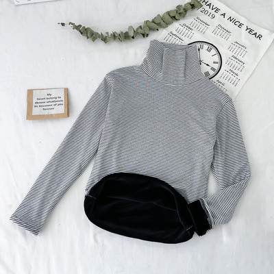 Ριγέ γυναικείο πουλόβερ σε τέσσερα χρώματα με κολάρο και μακρύ μανίκι