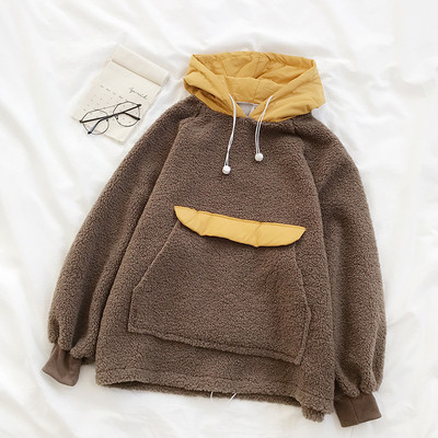 Napi női pulóver három színben kapucnival és zsebbel