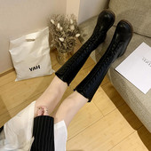 Γυναικείες έκο δερμάτινες χειμερινές μπότες με ίσια σόλα σε μαύρο χρώμα