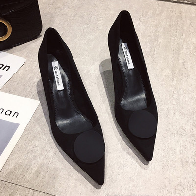 Κομψά γυναικεία υποδήματα  με λεπτό τακούνι σε μαύρο και γκρι χρώμα