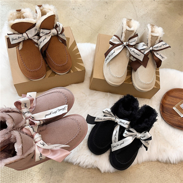 Alkalmi női csizma szalaggal és puha béléssel, négy színben