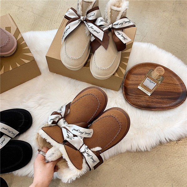 Alkalmi női csizma szalaggal és puha béléssel, négy színben