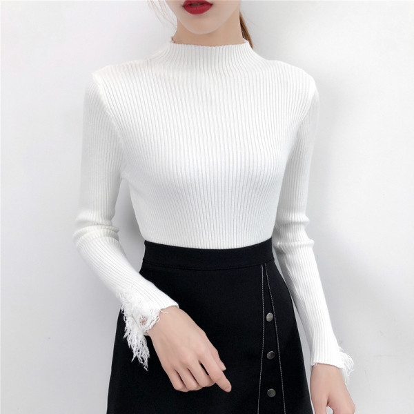 Aktuális női pulóver négy színben, félmagas gallérral