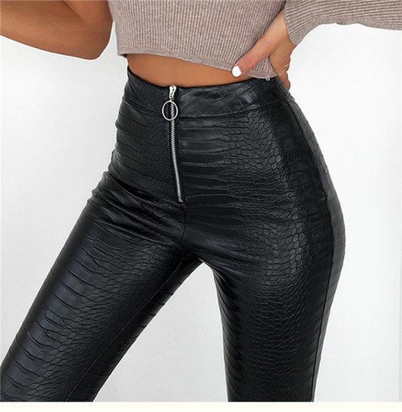 Napi női leggings magas derékkal és cipzárral öko bőrből fekete színben