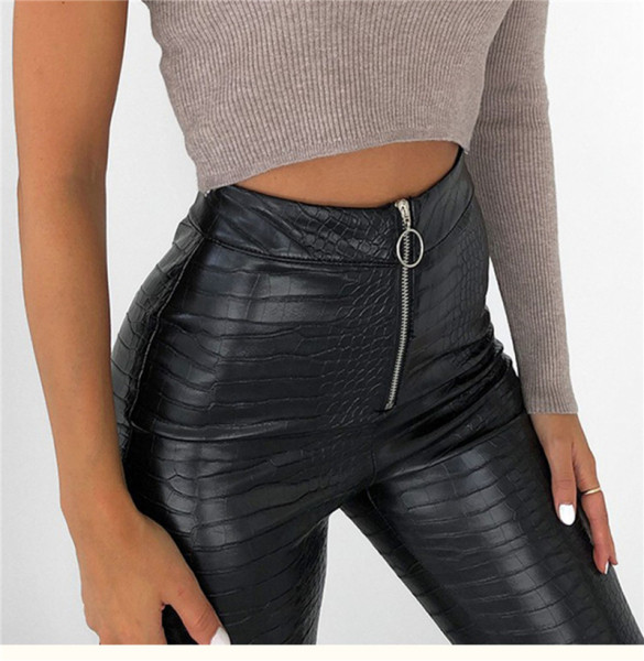 Napi női leggings magas derékkal és cipzárral öko bőrből fekete színben