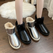 Γυναικείες χειμερινές μπότες με μαλακή σόλα σε μαύρο και ασημί χρώμα