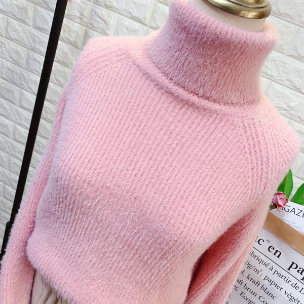 Μοντέρνο γυναικείο πουλόβερ με υψηλό γιακά και μακριά μανίκια