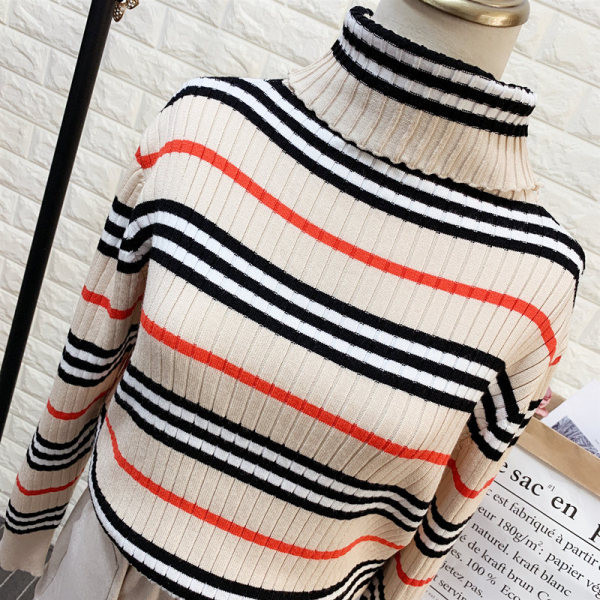 Csíkos női pulóver magas gallérral és hosszú ujjú barna, bézs és fekete színben