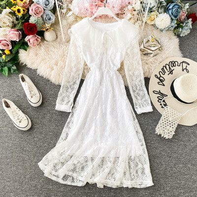 Modern női csipkeruha fűzős és hosszú ujjú három színben