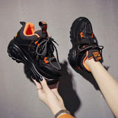 Γυναικεία αθλητικά παπούτσια από έκο δέρμα με ψηλή σκληρή σόλα