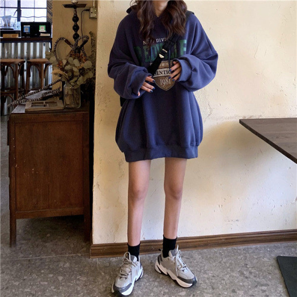 Női mindennapi hosszú pulóver kapucnival