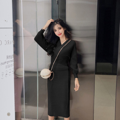 Női kötött blúz és szoknya szett több színben