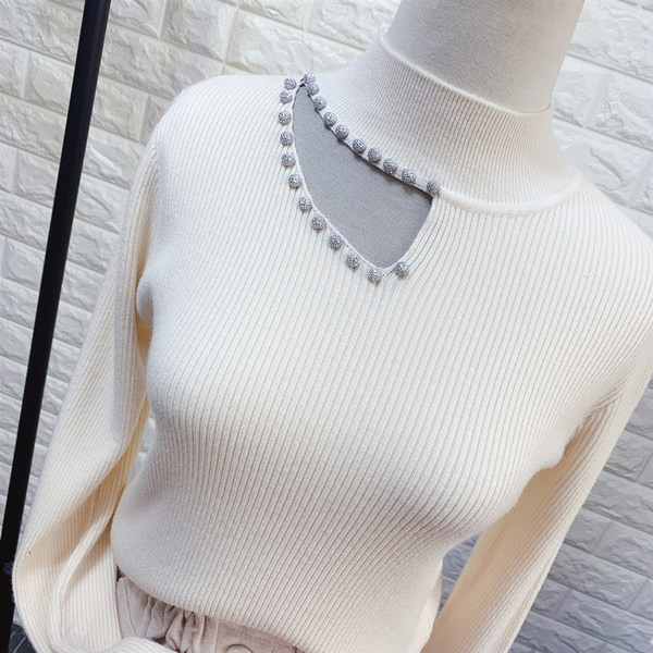 Női pulóver hálóval és magas gallérral fehér, kék, barna, fekete és piros színben