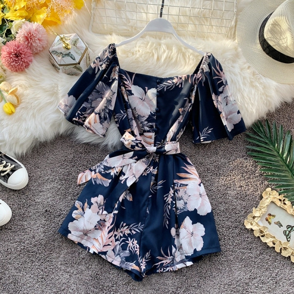 Μοντέρνες γυναικείες ολοσωμες φόρμες με  και τετράγωνη λαιμόκοψη σε τρία χρώματα