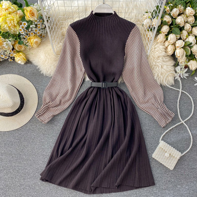 Téli női rakott ruha széles kockás ujjakkal és övvel három színben