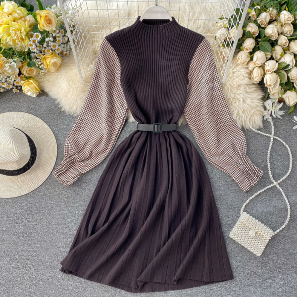 Téli női rakott ruha széles kockás ujjakkal és övvel három színben