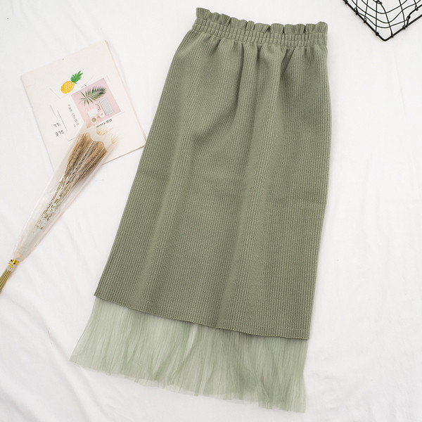 Lezser női szoknya négy színben, tüllel és gumírozott derékkal