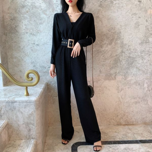 Modern hosszú overall fekete és szürke övvel