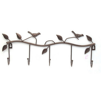 Метална стенна закачалка във винтидж стил с птици, листа и пет куки в черен, бронзов и бял цвят