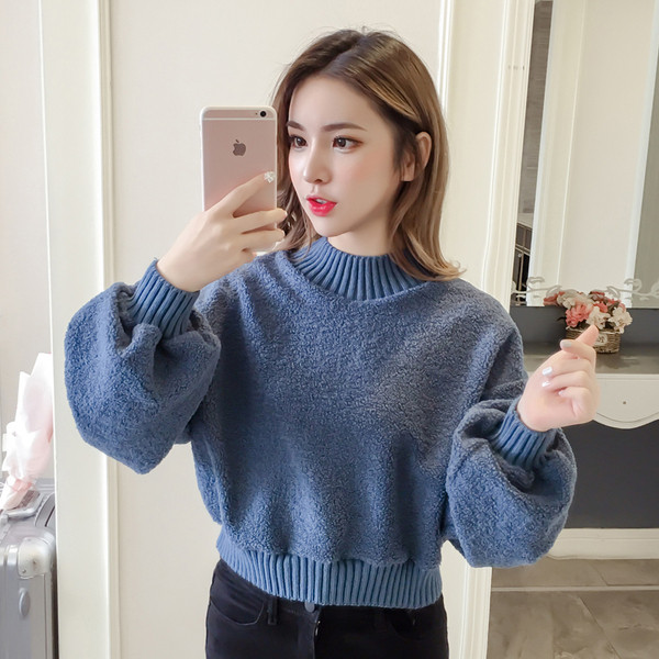 Alkalmi női pulóver négy színben, széles ujjakkal