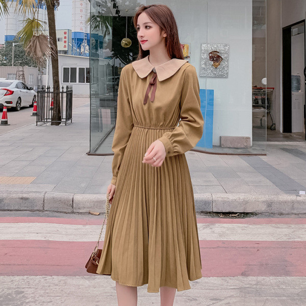 Модерна дамска рокля разкроен модел в два цвята с дълъг ръкав 