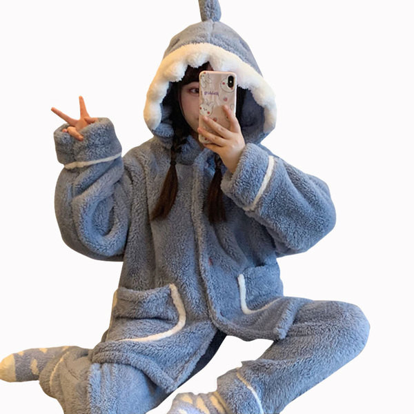 Дамска актуална пижама в син цвят с качулка