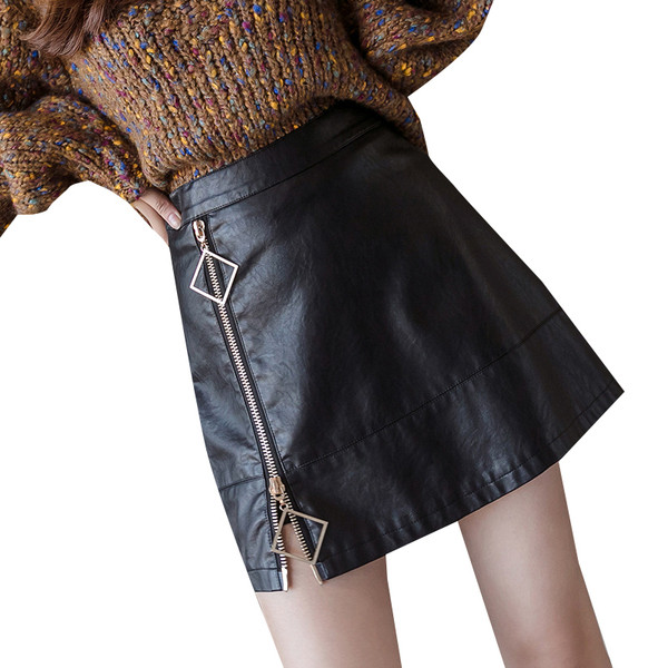 Modern női szoknya öko bőrből, cipzárral és magas derékkal, fekete színben