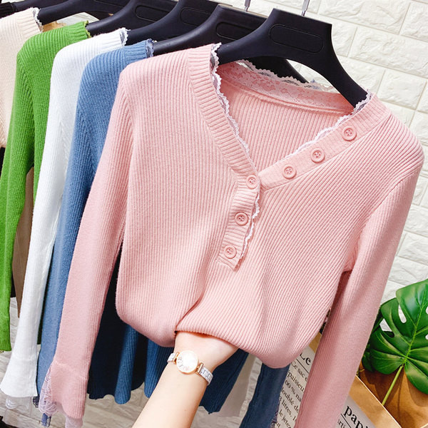 Νέο μοντέλο καθημερινή γυναικεία μπλούζα από δαντέλα και κουμπιά με λαιμόκοψη σε διάφορα χρώματα