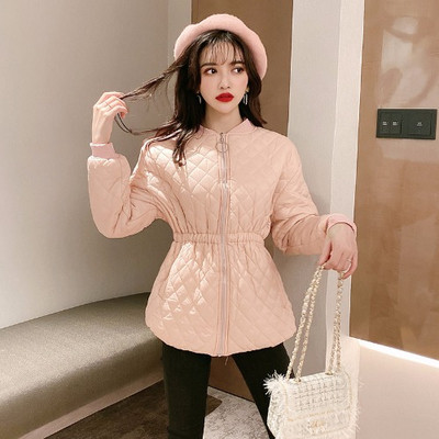 Μοντέρνο μοντέλο φθινοπώρου-χειμωνιάτικου μπουφάν με φερμουάρ