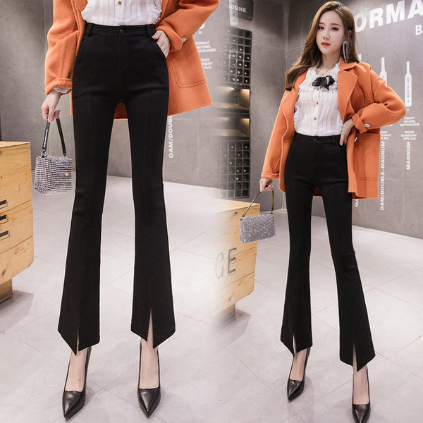 Актуален дамски панталон в черен цвят с висока талия и джобове