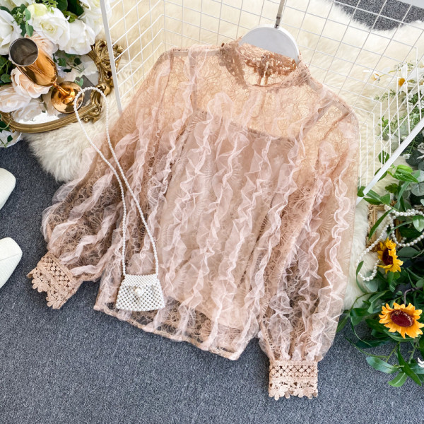 Modern női ing csipkével és tüllel bézs, fekete és fehér színben