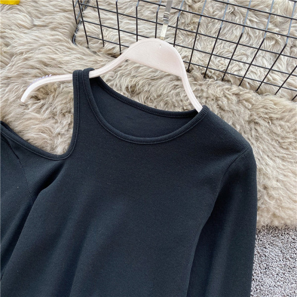 Μοντέρνα γυναικεία μπλούζα με μακρύ μανίκι σε γκρι και μαύρο χρώμα