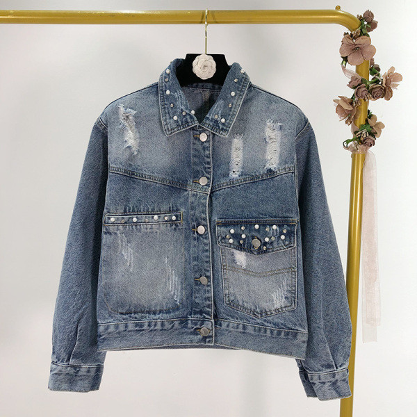 Κοντό  μοντέρνο τζιν μπουφάν με διακόσμηση - πέρλες