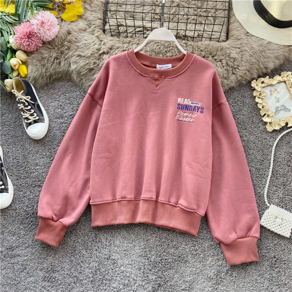 Γυναικεία casual μπλούζα με εκτυπώσεις και οβάλ λαιμόκοψη σε διάφορα χρώματα