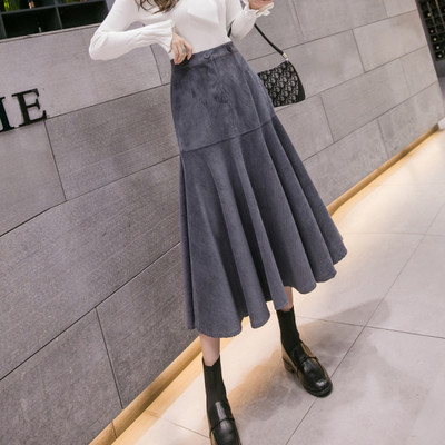 Hosszú női szoknya szürke és fekete színben, magas derékkal