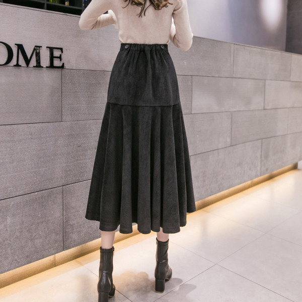 Hosszú női szoknya szürke és fekete színben, magas derékkal