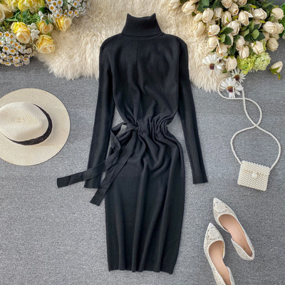 Καθημερινό γυναικείο φόρεμα με υψηλό γιακά και ελαστική μέση