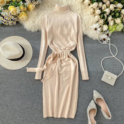 Καθημερινό γυναικείο φόρεμα με υψηλό γιακά και ελαστική μέση