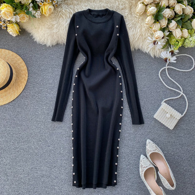 Μοντέρνο γυναικείο πλεκτό φόρεμα με τρουξ και λαιμόκοψη