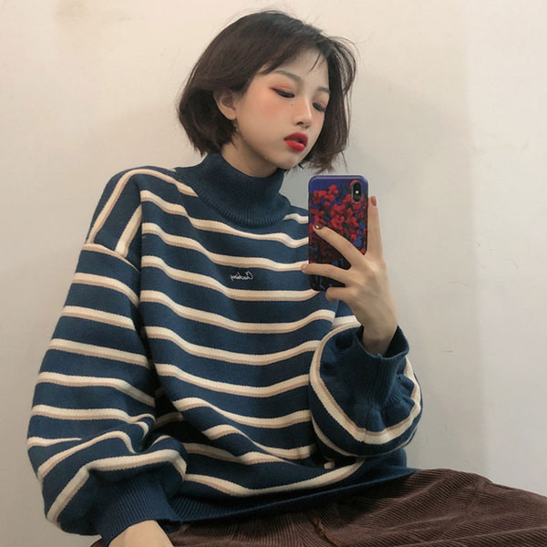 Γυναικεία κομψή μπλούζα σε δύο χρώματα με υψηλό περιλαίμιο