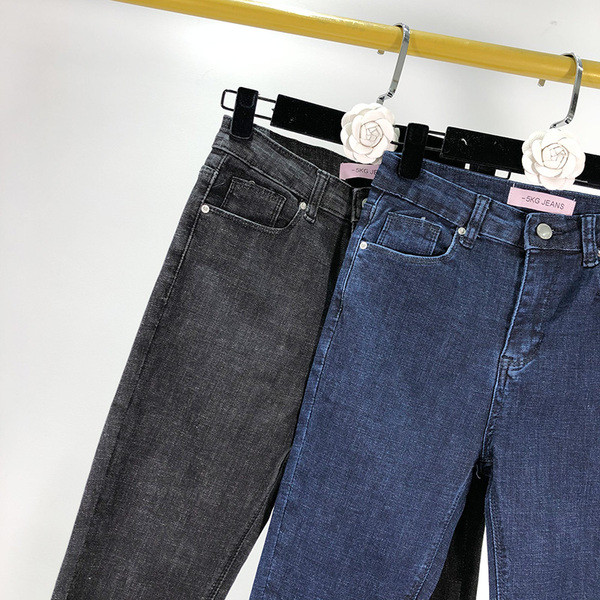 Női hosszú farmer modell, kék és fekete színben