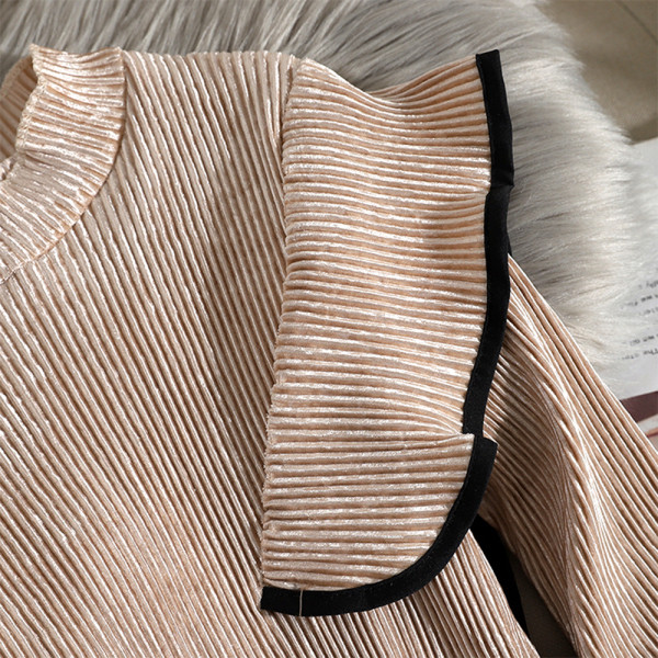 Μοντέρνα γυναικεία μπλούζα με βολάν και μακρύ μανίκι σε διάφορα χρώματα