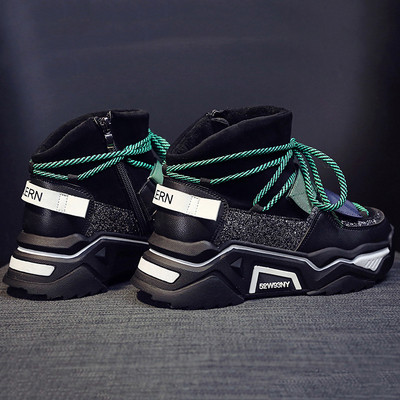 Νέο μοντέλο γυναικεία αθλητικά πάνινα παπούτσια με επίπεδη σόλα με γυαλιστερό αποτέλεσμα σε δύο χρώματα